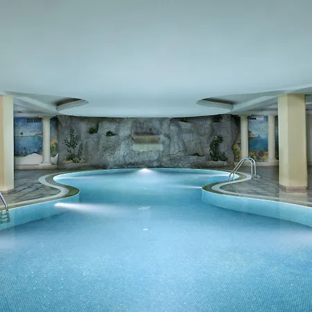 Oezkaymak Marina - Ultra Inklusive Otel Kemer