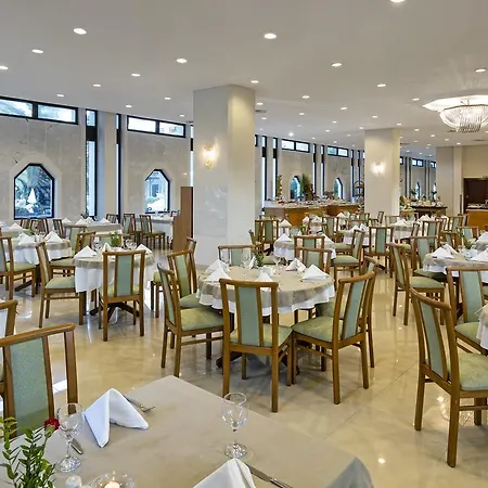 Oezkaymak Marina - Ultra Inklusive Otel